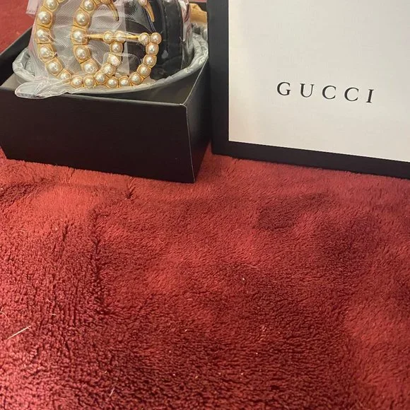 Gucci | Accessories | Gucci Pearl Interlocking Womens Belt  display picture 3